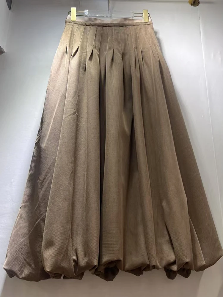 

Solid color pleated high waist slim A word fluffy skirt 2025 spring and summer women's new temperament Joker big skirt.
