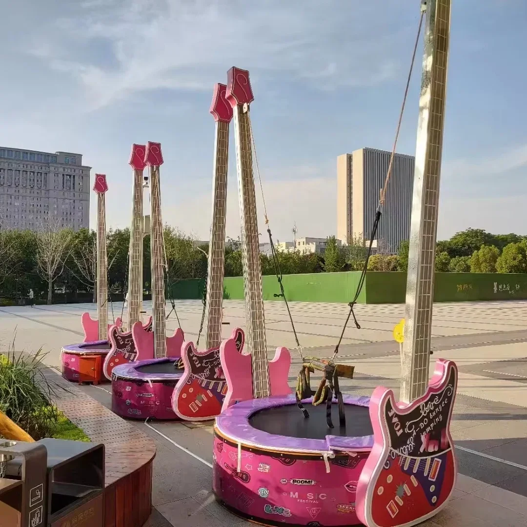 公園の裏庭のカーニバルの乗り物,大きなシングルパラトレーラー,4 in 1ジャンプ,4 2 1人,バンジートランポリン,価格