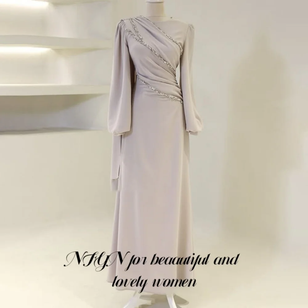 

NFYN Ivory Elegant Formal Gown Satin Regular Sleeve Prom Dress Pleating Sequins Crystal Evening Dresses robe de bal Customized