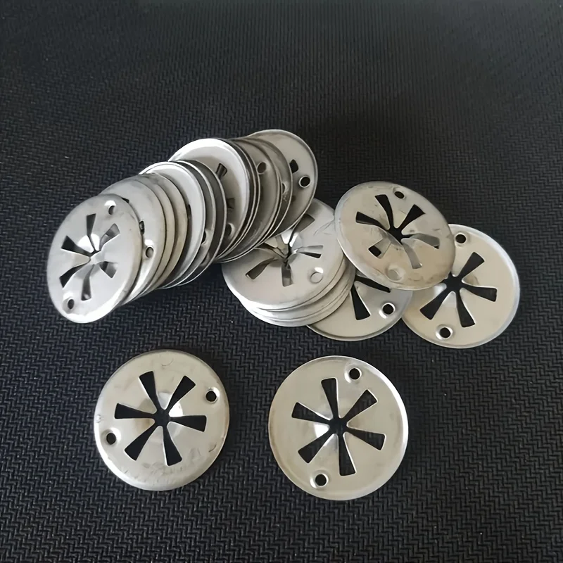 Suitable For Volkswagen Audi Front Panel Chassis Insulation Pad Nut Iron Clip Automotive Chassis Protection Plate Fastener