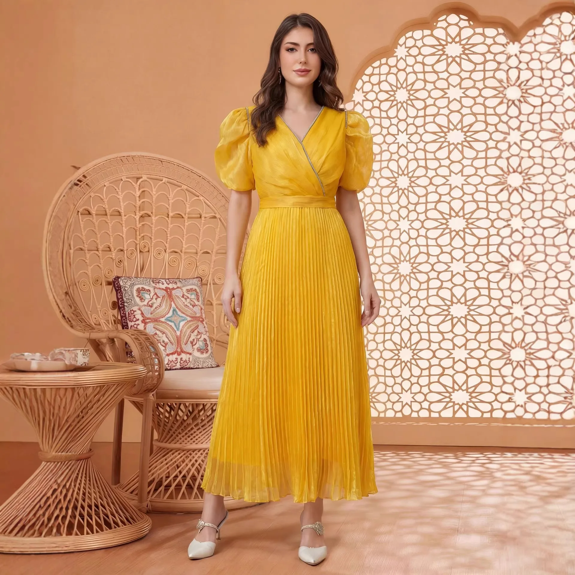 

3015 Women's Summer New Crepe V-neck Waist-cinching Pleated Dress, Central Asia Robe Abaya Ramadan Dubai Luxury Islam Elegant