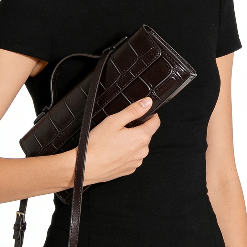 

Женская сумка-клатч с крокодиловым принтом в европейском и американском стиле, модная прямоугольная сумка с ретро-магнитной застежкой, сумка через плечо.