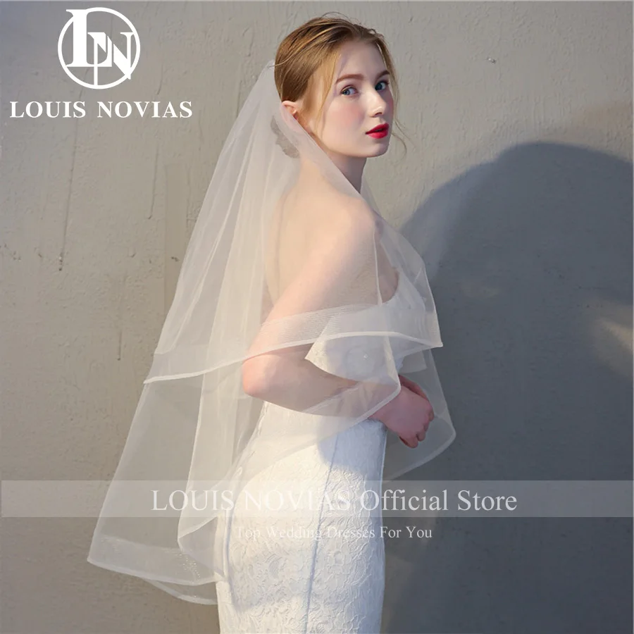 LOUIS NOVIAS Customized Short  Wedding Veil with Comb 2024  French Lace Custom Made Bridal Veils