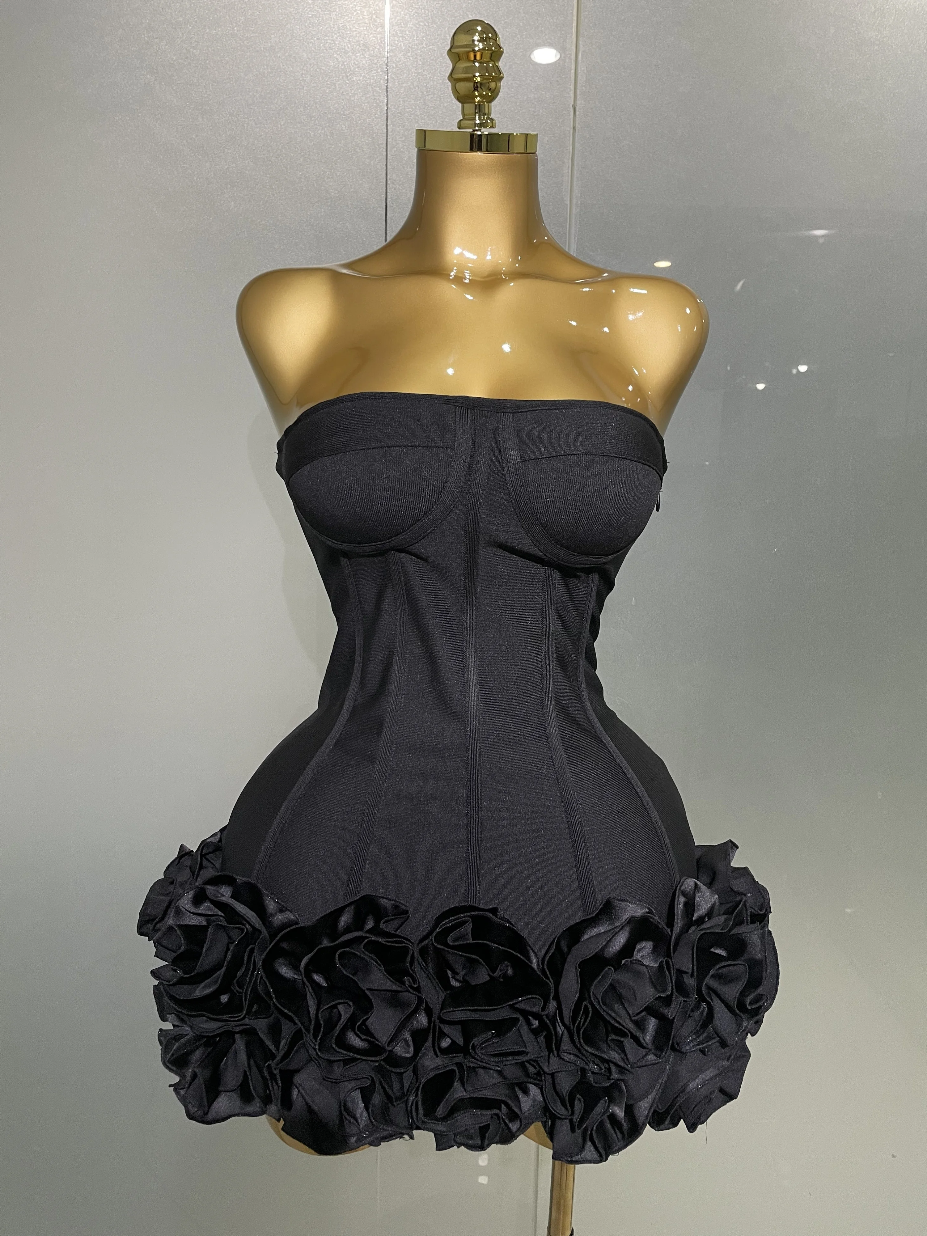 المرأة مساء ضمادة فستان حمالة Bodycon الزهور البسيطة المشاهير مثير فساتين حفلات أعياد الميلاد صورة تبادل لاطلاق النار ملهى ليلي الزي