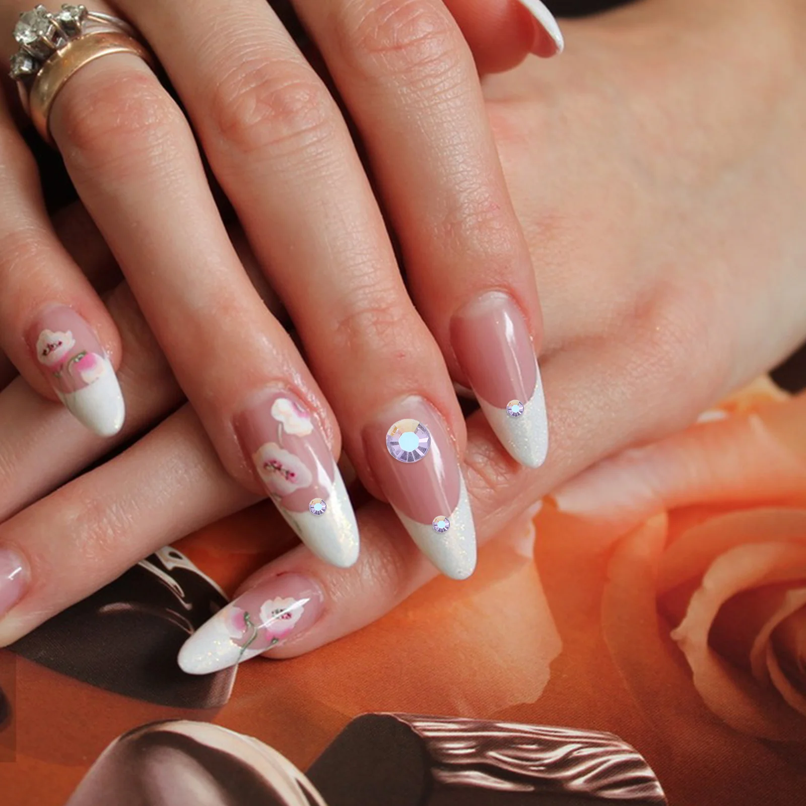 ชุด 1 ชุด คริสตัลเรซิ่นแบบแบน ขนาด 2/3/4/5/6 มม. สำหรับตกแต่งเล็บ งาน DIY ประดับเล็บ งานศิลปะตกแต่งสมุดภาพ และงานประดิษฐ์ต่างๆ