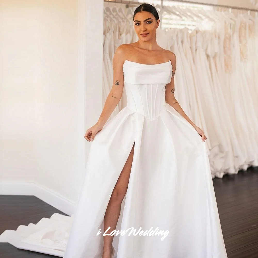 Simple Strapless Wedding Dress 2025 Sleeveless A-Line Side Split Arabic Bridal Gowns Muslim Vestidos De Novia Pleated Customized