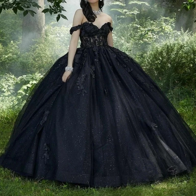 

Black Quinceanera Dresses For Sweet 16 Girls Beads Appliques Sweetheart Princess Ball Gowns Floor Length Tull 15 Vestidos