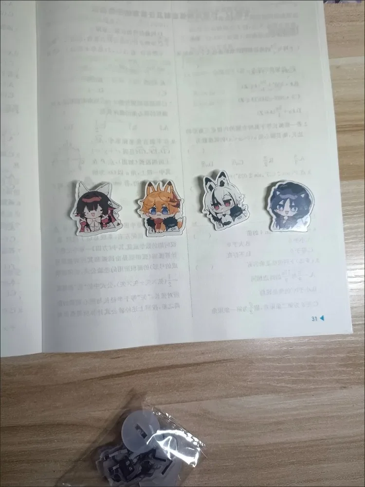 Genshin Impact Fatui Harbinger Damselette étudiant acrylique broche Cosplay Badge bijoux accessoires pour vêtements sac à dos cadeau