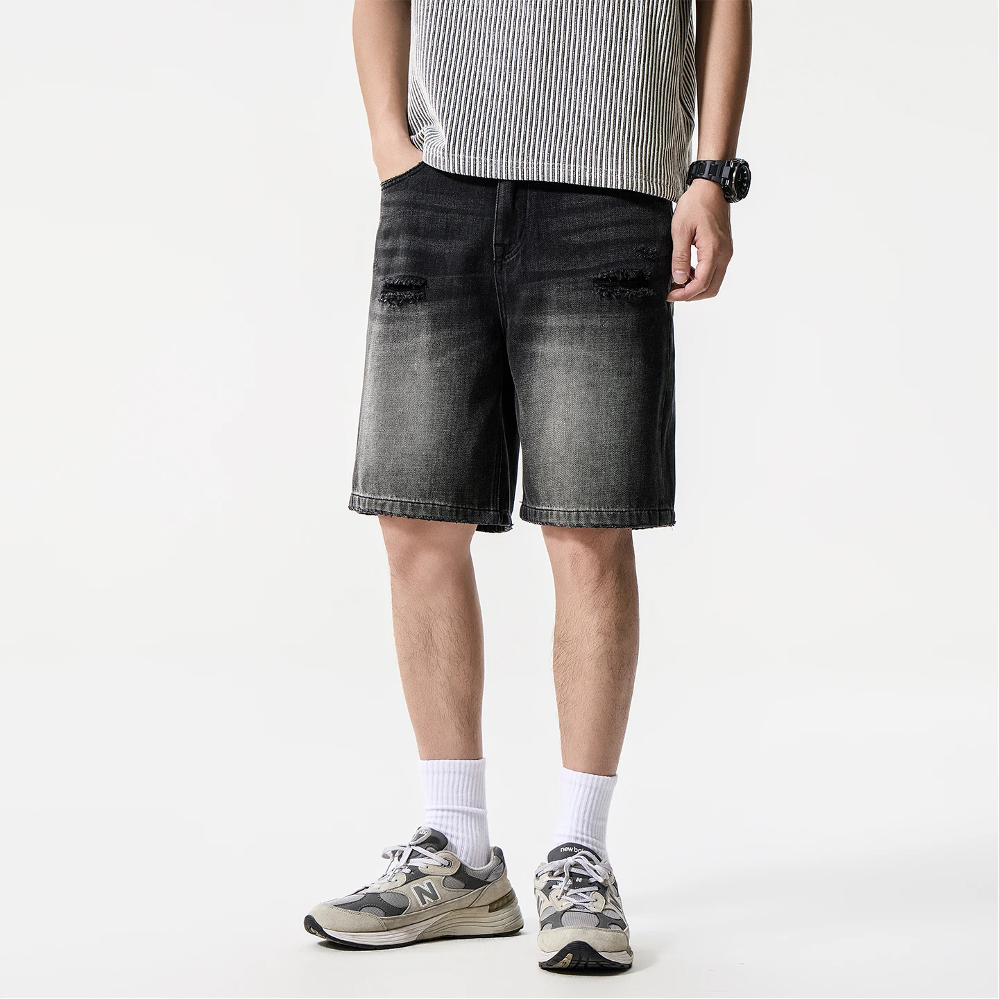 2026 Summer New Classic Brand Black Gray Denim Shorts Men's Quality Clothing Young Men's Straight Shorts Creative Ripped