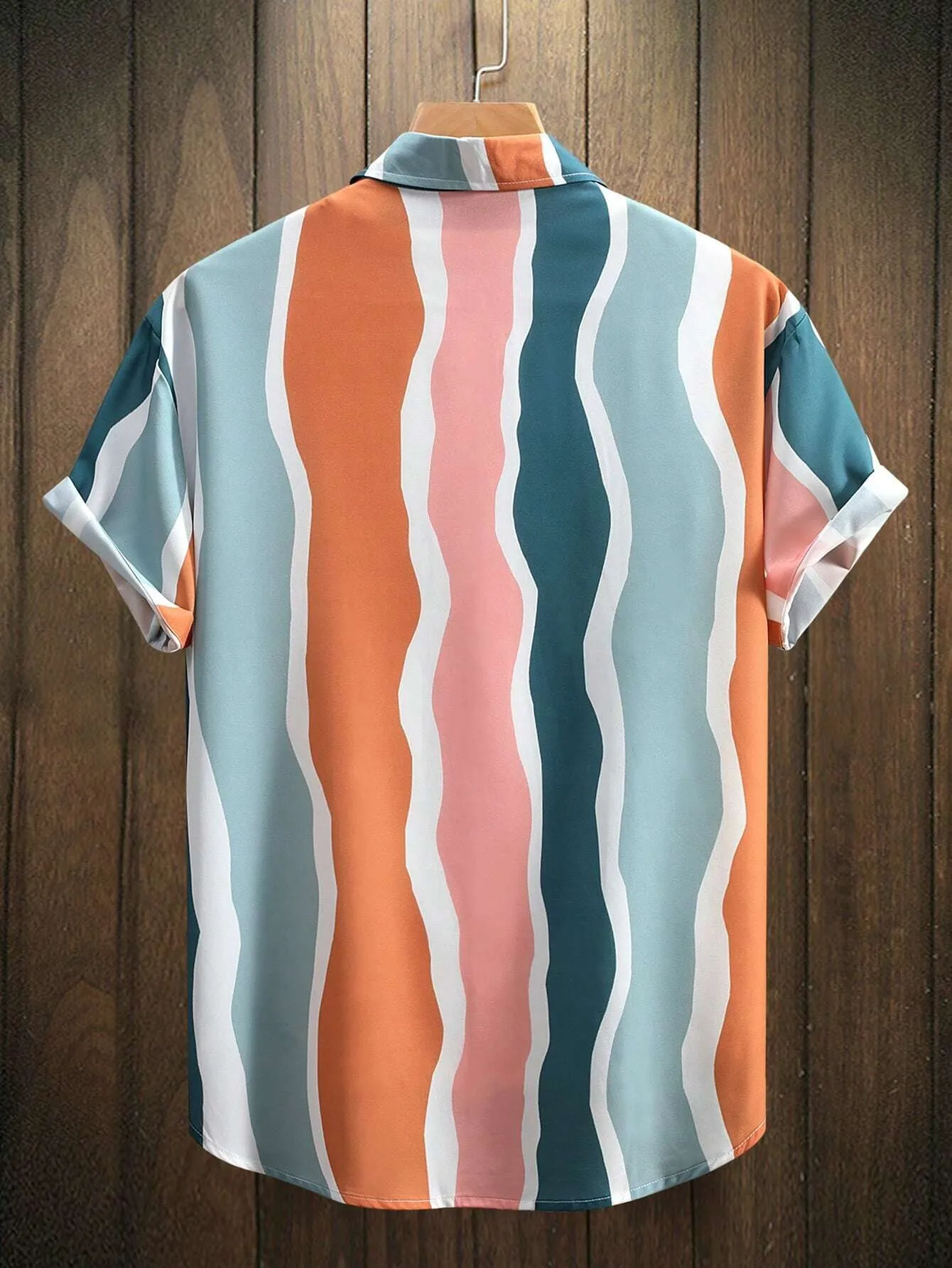 The New Men's Short-sleeved Shirt For Summer 2026 Features A Casual Fashionable Comfortable Soft 3D Vertical Pattern Print
