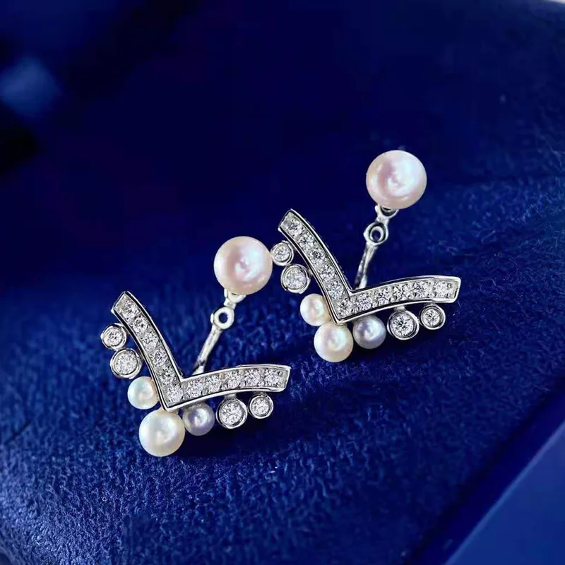 New personality temperament crown 925 sterling silver earrings natural glare pearl earrings factory direct sales