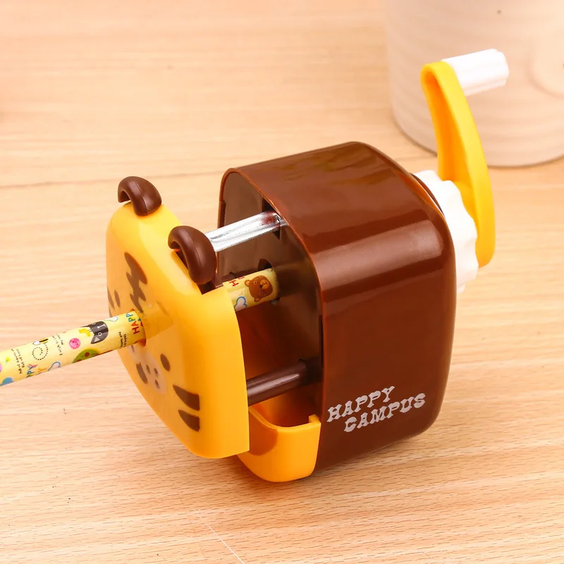 لطيف الكرتون الحيوانات قلم رصاص مبراة Kawaii القرطاسية الاطفال هدية الباندا اليد كرنك دليل القلم القاطع أداة اللوازم المكتبية المدرسية