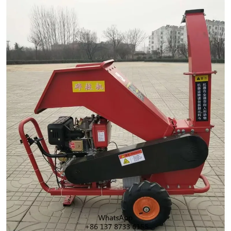 

188f 15 Hp 3 Blades Twig Crusher Mobile Diesel Wood Chipper Shredder