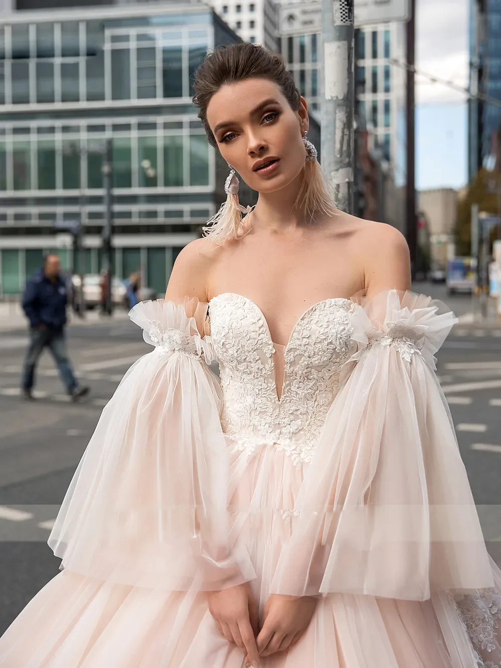 Romantische Ballkleid Brautkleider Schatz mit Applikationen Perlen Brautkleid abnehmbare Ärmel Tüll Vestidos de Novia