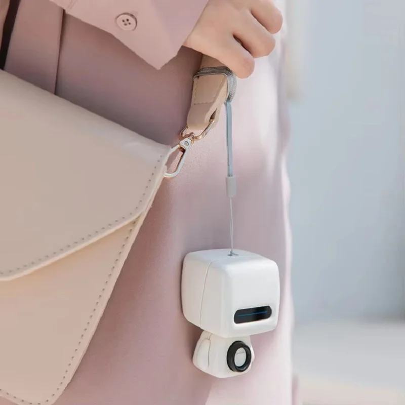 Robo Buddy Haut-parleur Bluetooth Mini haut-parleur sans fil portable avec basses profondes Décoration de bureau cool pour adultes et enfants, cadeau technologique de nouveauté