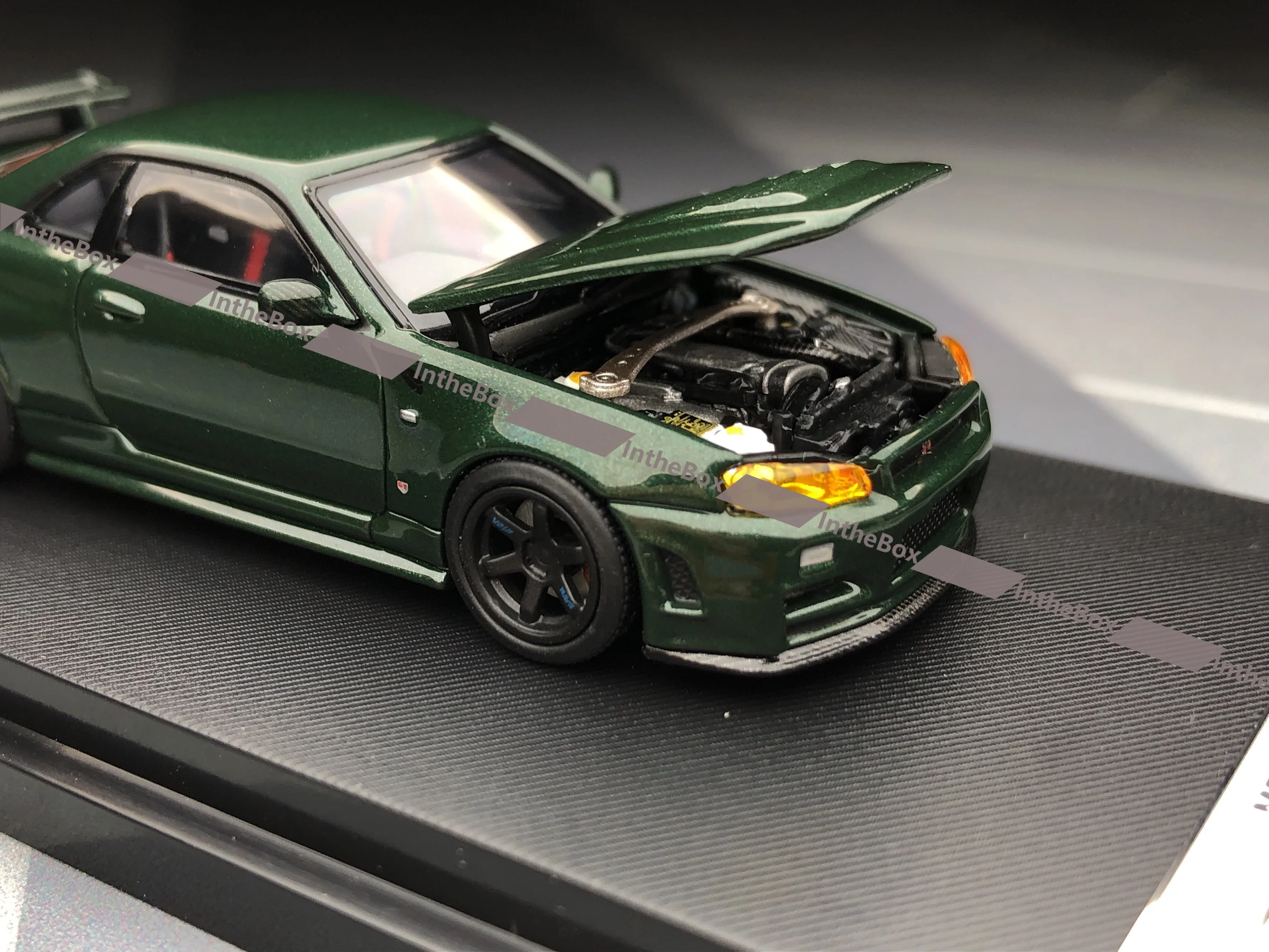 MH SKYLINE GT-R R34(NISMO) CRS VER 1/64 Green Diecast Model Car Collection Limited Edition Hobby Toys