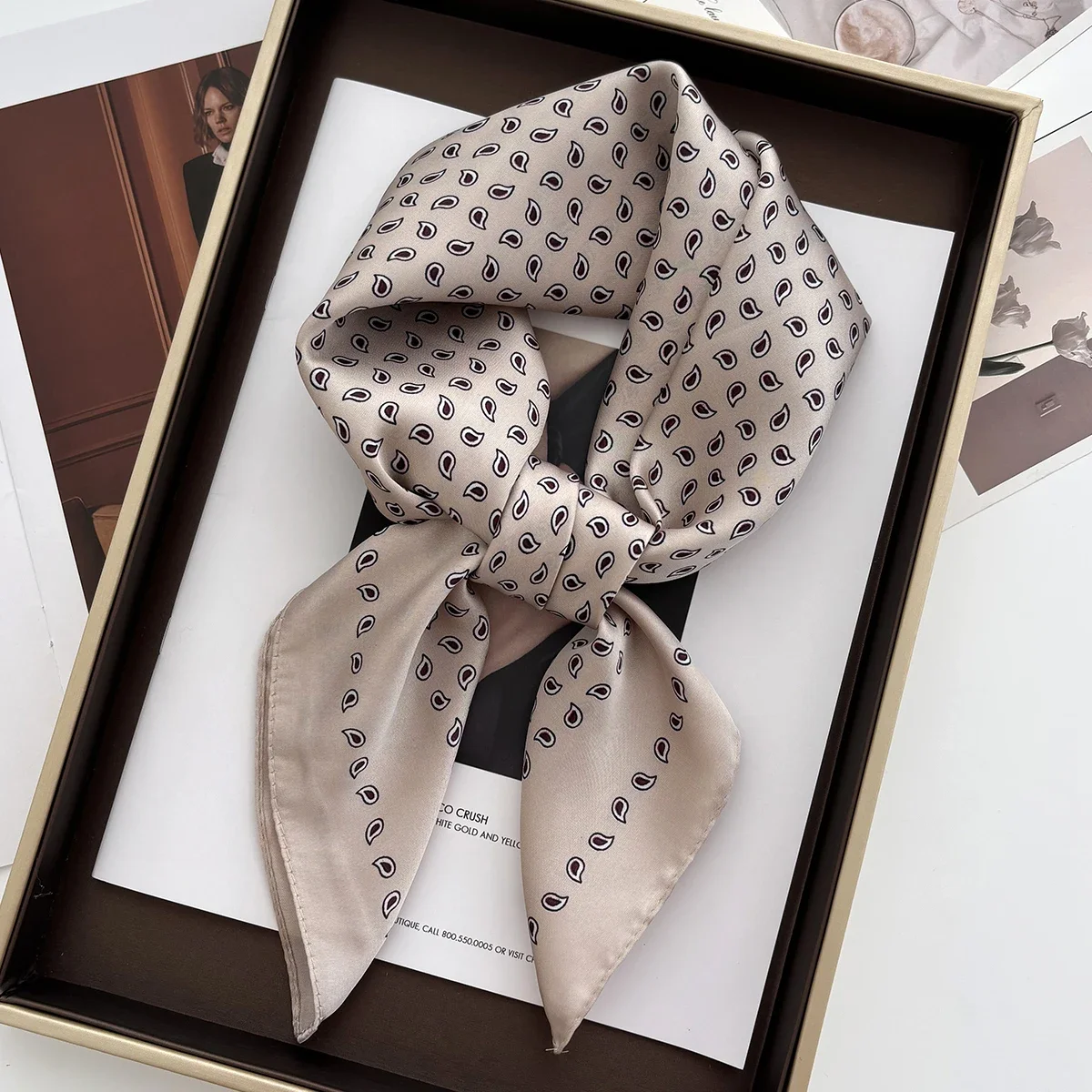 70*70 سنتيمتر المرأة مربع وشاح لينة الساتان الأزهار طباعة التفاف فولارد منديل عصابات الشعر نحيل التعادل الحجاب شالات #3