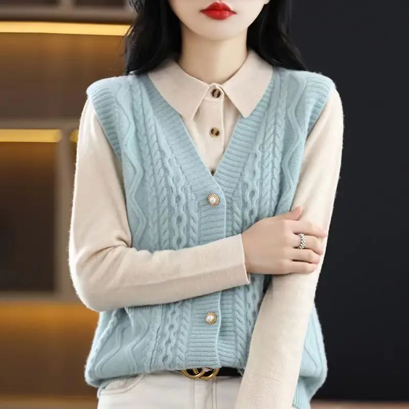 2024 Autumn Winter New Korean Loose Coat All-match Knitting Tank Top Women Clothing Vintage Buttons Solid Color Cardigan Top Tee