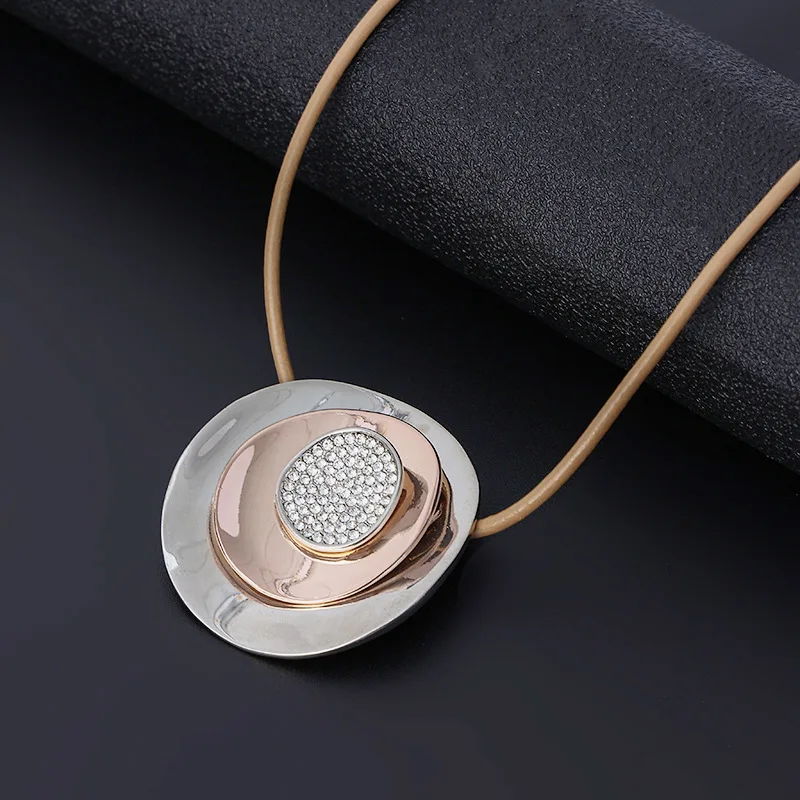 Vintage Woman Statement Necklace Geometric Big Round Crystal Pendant Necklaces Sweater Chain Fashion Jewelry Gift For Girl
