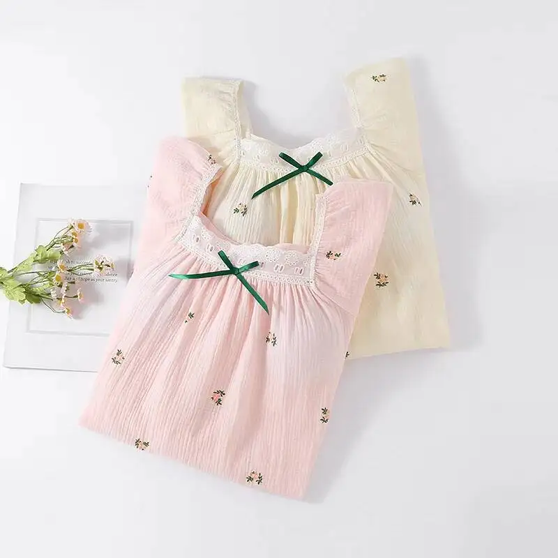 

Кружевной квадратный воротник с цветочным принтом, хлопковые женские спальные платья с короткими рукавами и подушечками на груди, домашняя одежда, ночная рубашка средней длины