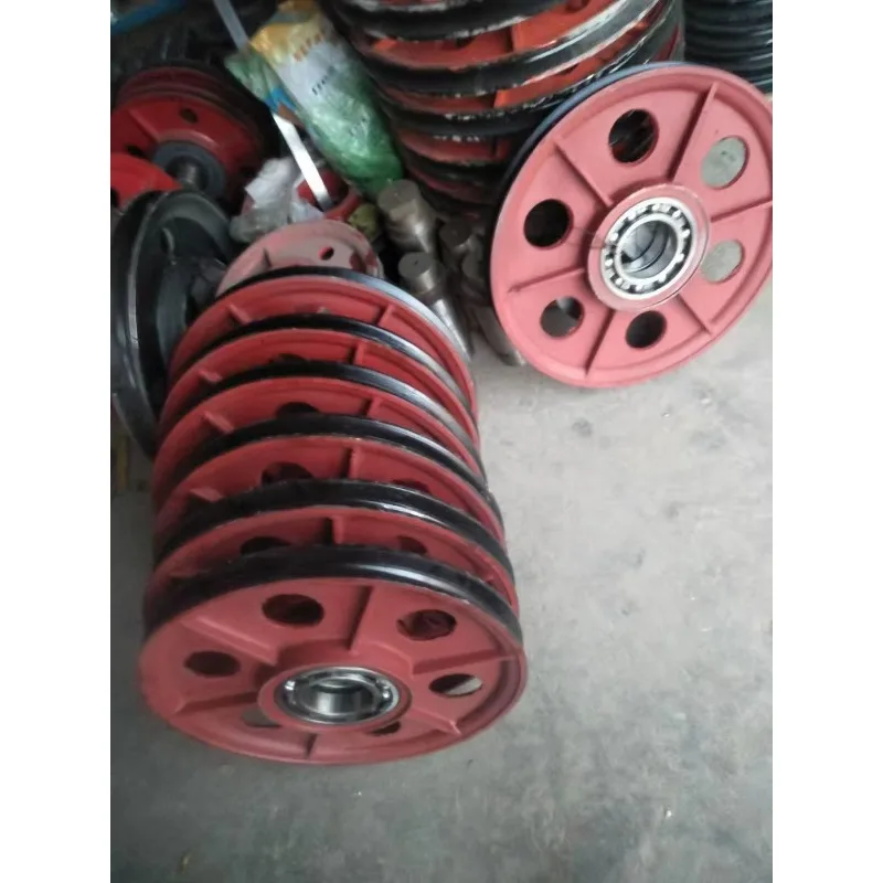 CE-certified cast steel and cast iron wire rope pulleys support size and color customization.