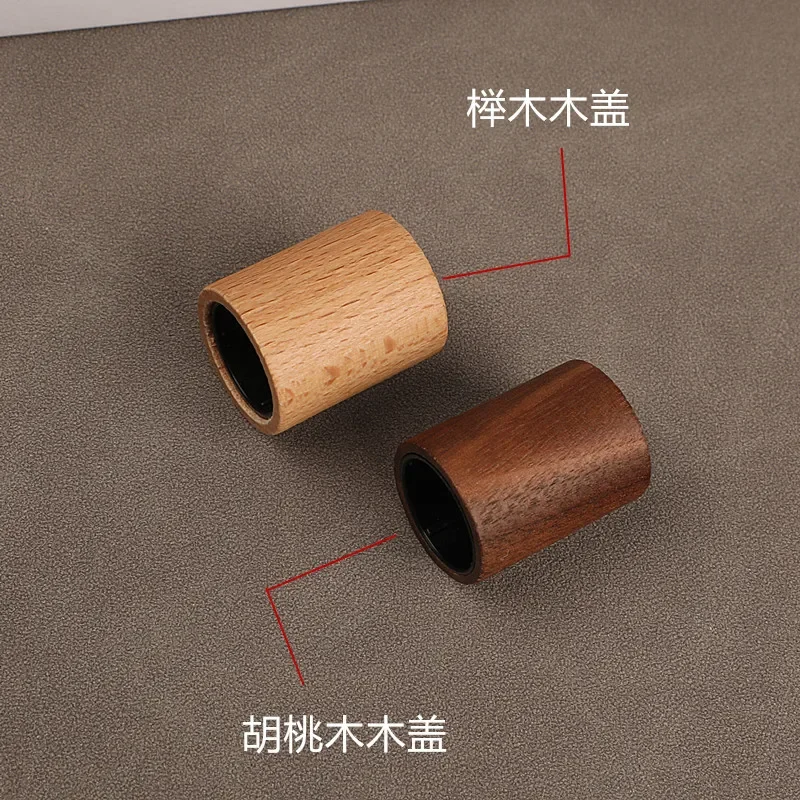 Perfume sub-bottling high-end portable 30ml laboratory, glass spray bottle large capacity replacement empty bottle walnut
