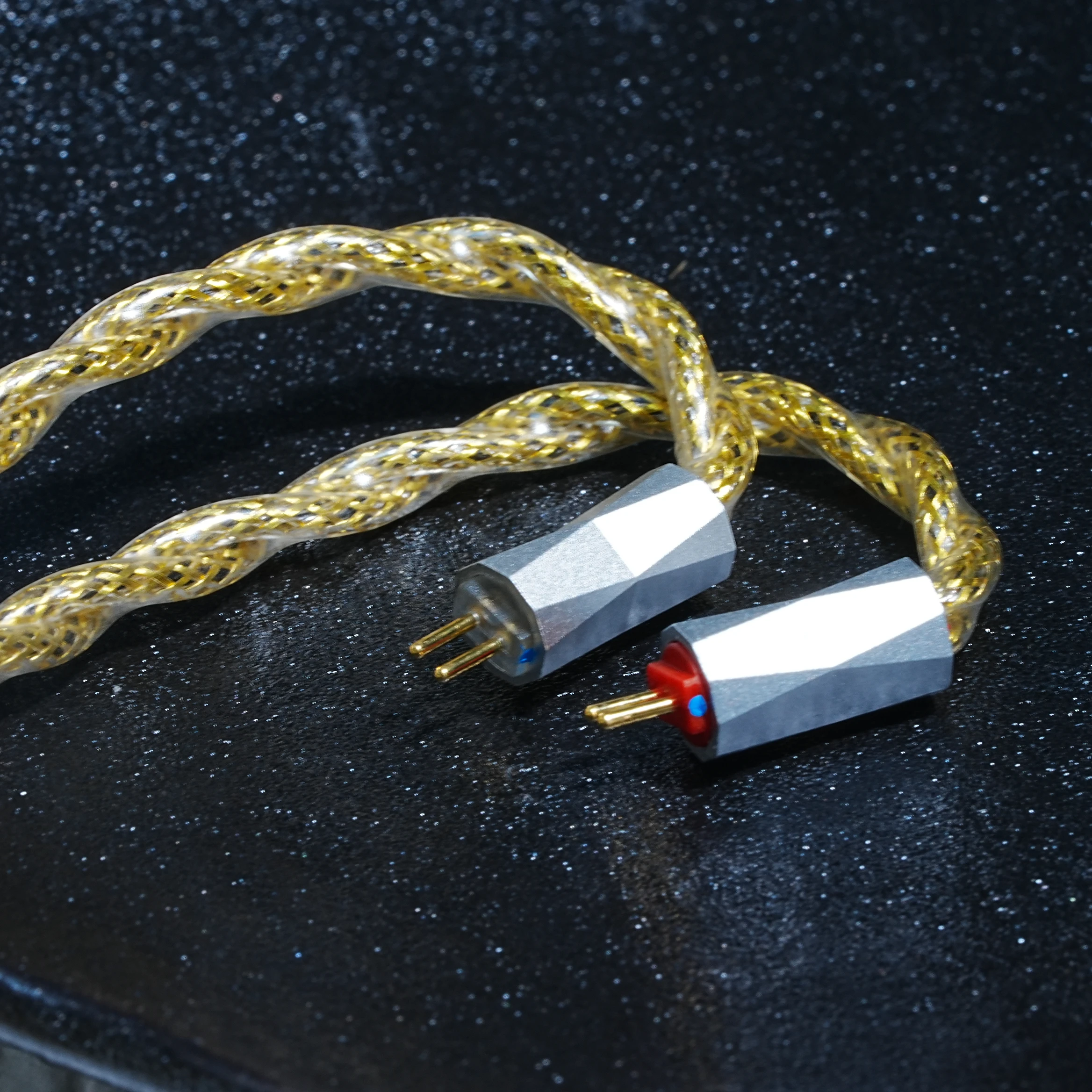 ZiSin-329 インイヤーイヤホン延長ケーブル 3.5/2.5/4.4mm MMCX/IE900