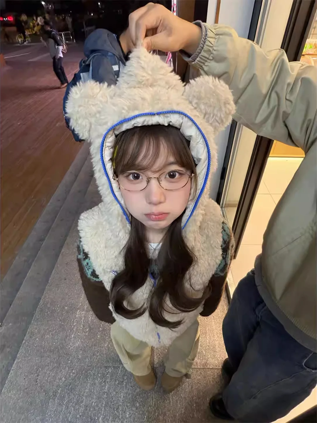 Adorable American Style Bear Ear Plush Vest Women's Winter New Fashion Warm No Sleeve Vest Jacket Thickened Cartoon Pattern