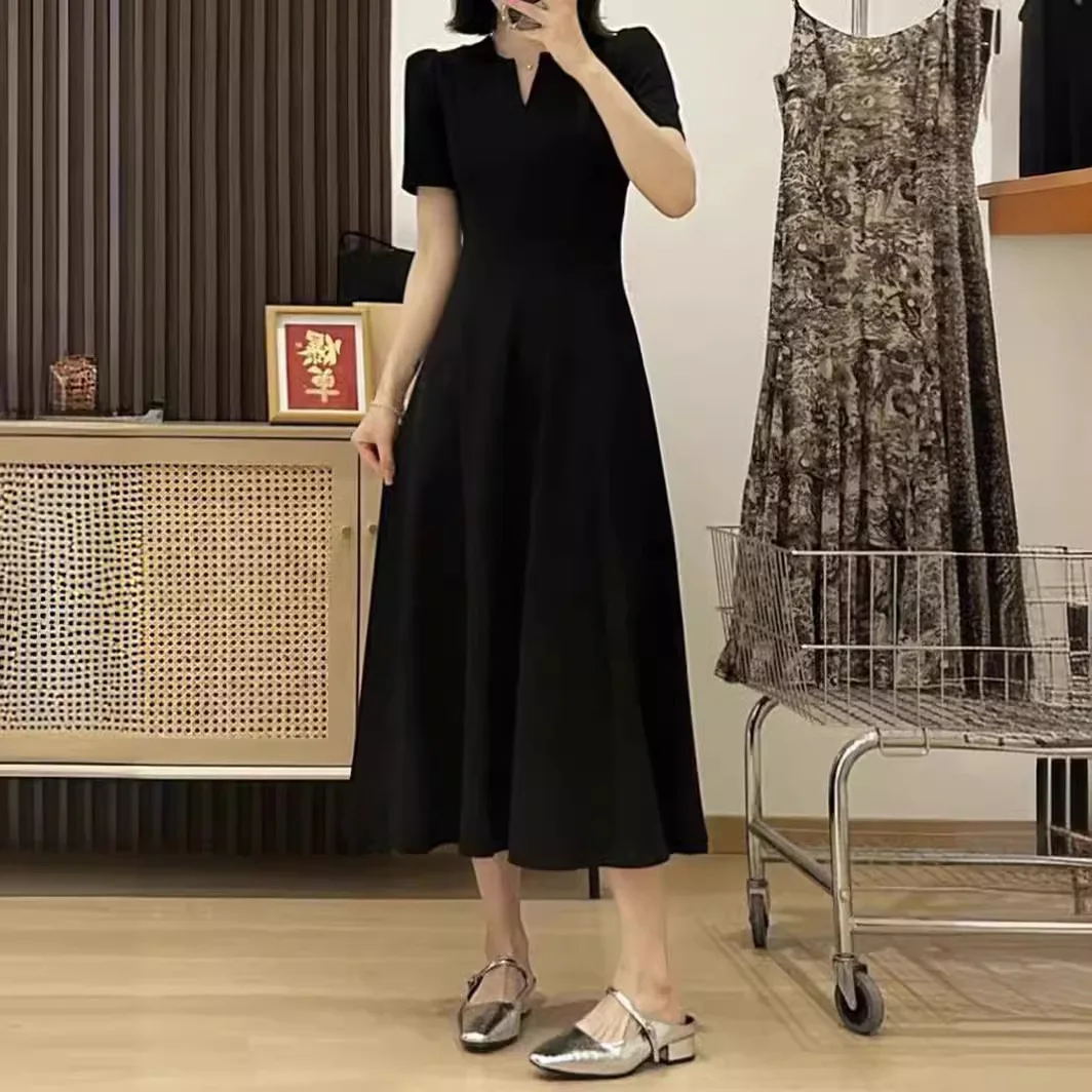 

Net red French Hepburn style black dress 24 new female summer temperament female goddess dress