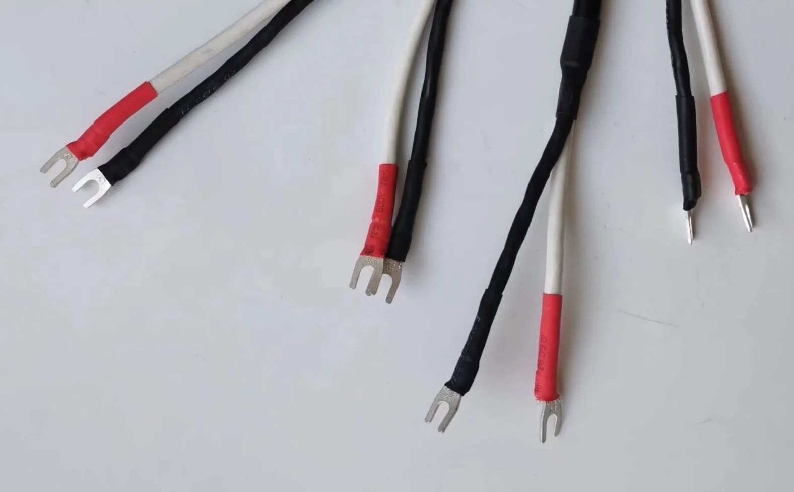 Cable diameter 8mm and 5mm connect Chmer wire cut machines, provide wire only, for customer to design and connect on their own