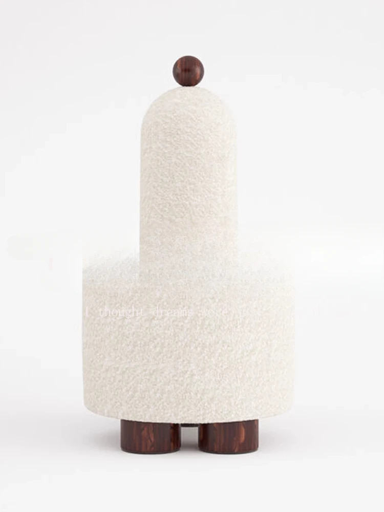 Divano letto singolo dalla forma speciale