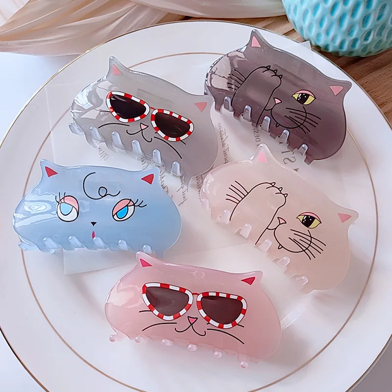 Cute Cat Animal Acrylic Crab Hair Clip Shark Hair Claw for Women Girls Personality Barrettes Hairpin Hair Clip Hair Accessories