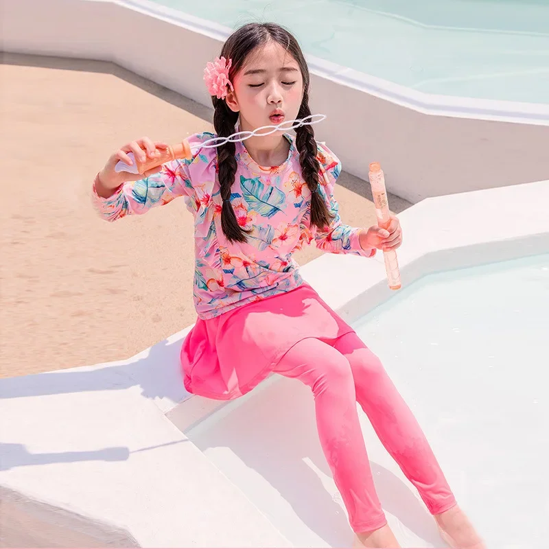 Girls swimwear Sun protection Quick drying Girls Long sleeved pants Swimwear Children swimwear Plaid Print Korea Style Suit