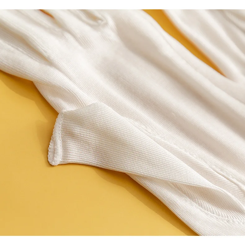 Birdtree, 100%Real Silk Knitted Gloves, Sun Protection Moisturizing, Women Half Finger Gloves, Breathable Skin Friendly A43876QM