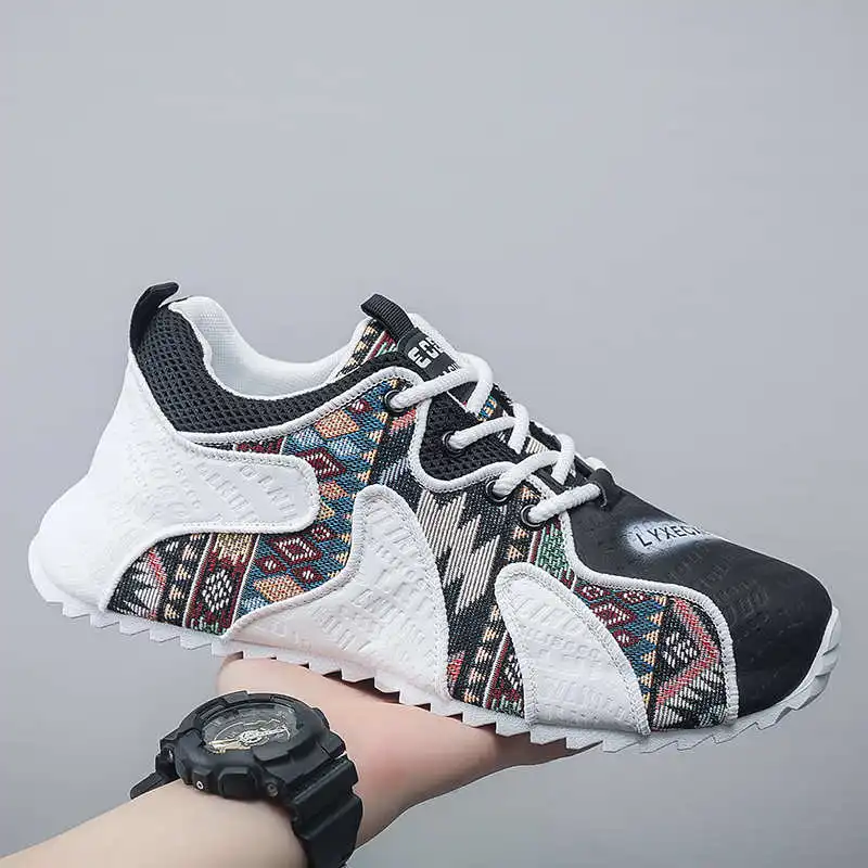 Men's Breathable Canvas Sneakers Lightweight Non-Slip Lace-Up Casual Vulcanized Shoes for Walking Outdoor Daily Wear