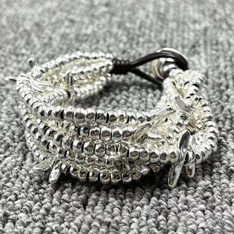 

2025 Beautiful charm high quality female bracelet accessory as a gift for a friend gathering, jewelry gift bag.
