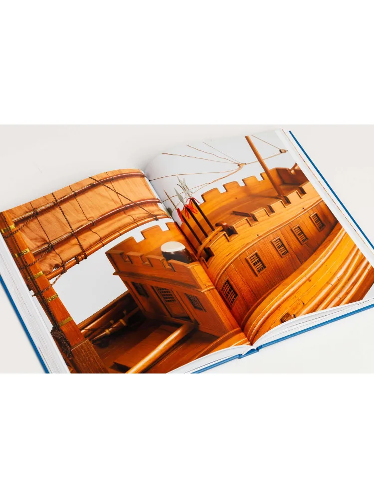 Book-Winshare Boats and Canoes Of China Catalogue Of the Special Exhibition on Ancient Chinese Ship Culture