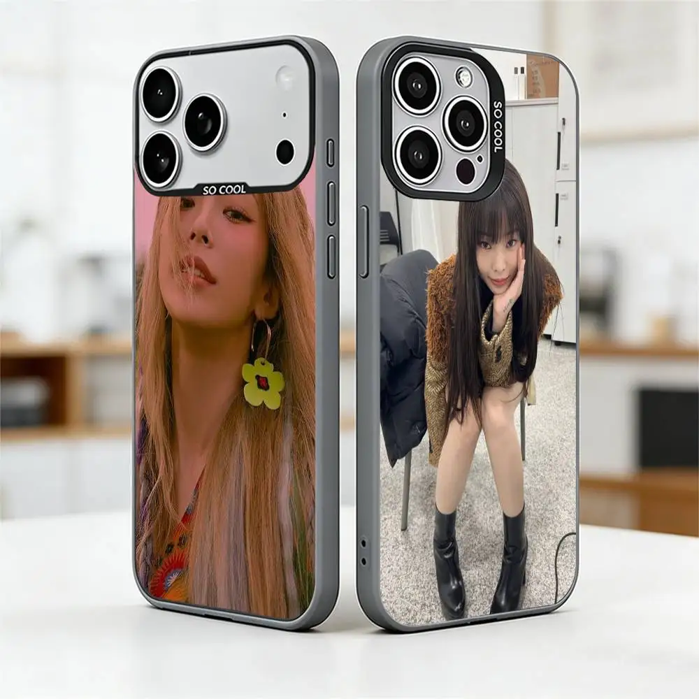 

Korean R&B Aesthetic Phone Case For iPhone 17,16,15,14,13,12,11 Plus,Pro Max,XS,Colored Silver Plated Inside Cover