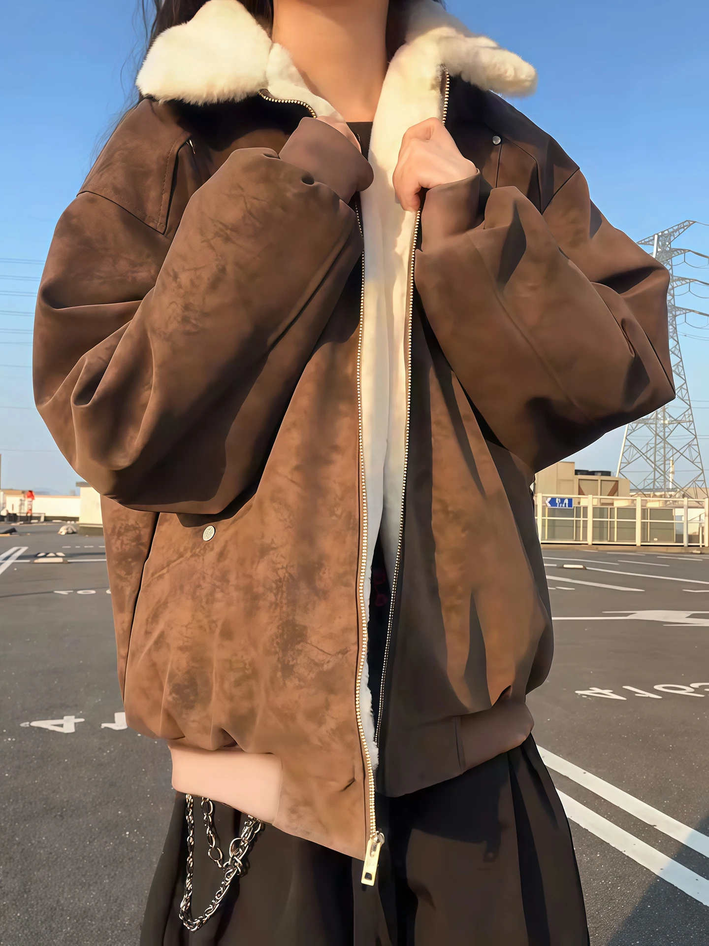 

Мужская утепленная зимняя куртка из овчины и хлопка, молодежная повседневная куртка с застежкой-молнией, длинными рукавами, теплая и удобная.