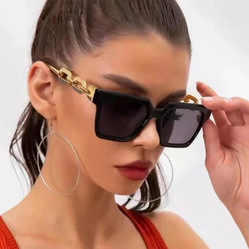 Luxury Fashion Square Chain Sunglasses Women Casual Driving Camping Candy Color Sun Protection Sunglasses Beach Party Travel