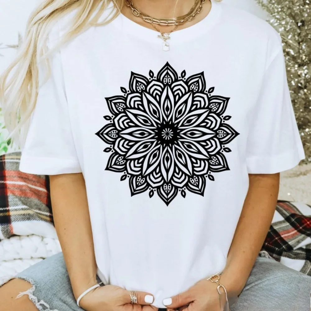 

Mandala Flower T-Shirt Boho Mandala Tee for Women Cute Spring TShirt Hippie Floral Shirt Creative Design Woman Casual Tops