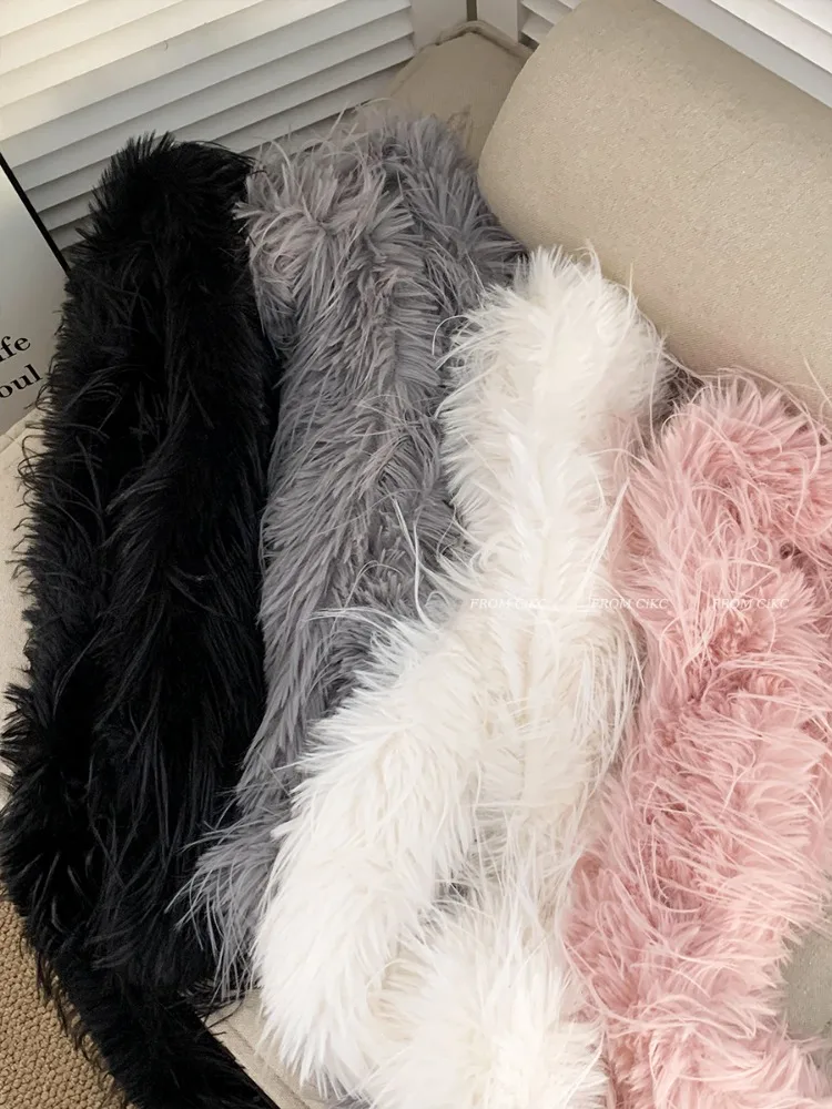 Korean Winter Fluffy Scarf Women\'s Niche Tassel Versatile Neck Warm Personality Long Comfortable Scarf Luxury Classic Soft Shawl