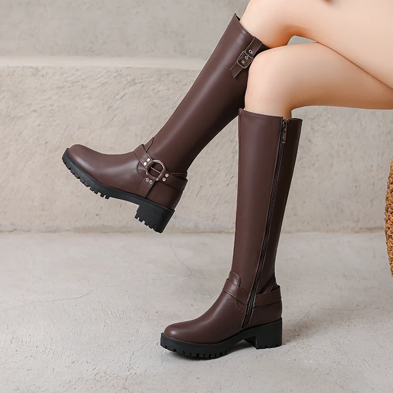 

Женские Нескользящие сапоги до колена, резина, толстый каблук, боковая молния, металлическая пряжка, заклепки, рыцарские сапоги, дышащая подкладка из микрофибры