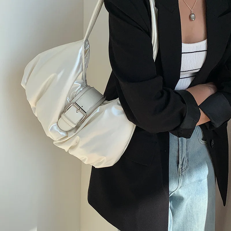 2025 Korean Style Buckle Foldable Space Cotton Shoulder Bag Women New Fashion Pleated Soft Handbag High-end Underarm Bags Wallet