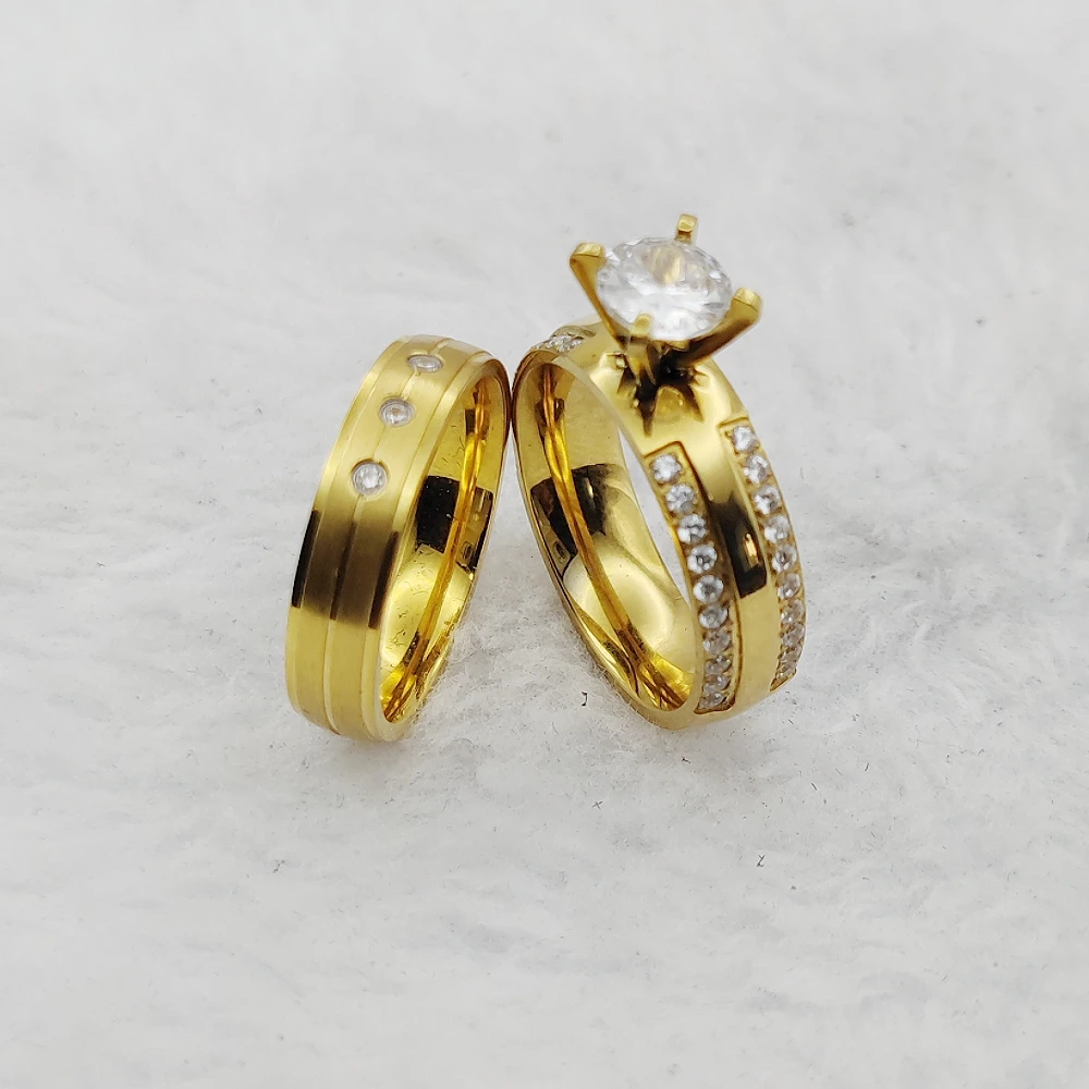 Anillo de compromiso de titanio chapado en oro de 24k para mujer, joyería barata, conjunto nupcial, amantes, Cz, circonita cúbica, boda