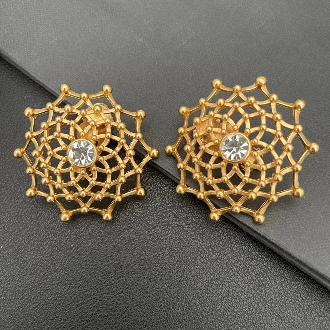 

Винтажные ювелирные изделия, классические золотые полые большие серьги-клипсы с кристаллами, женские роскошные дизайнерские брендовые аксессуары, тренд