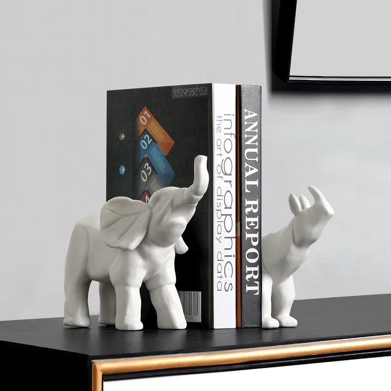 European-style White Elephant Rhino Sculpture Ornament Abstract Animal Model Porch Bookcase Resin Crafts