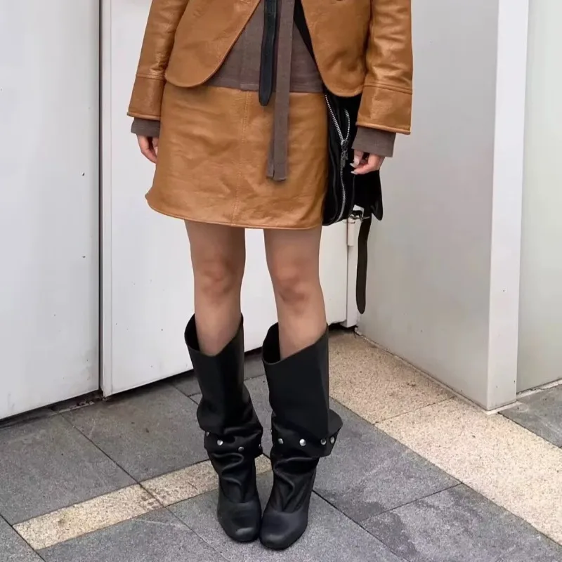 Retro Women's Shoes Exquisite Soft Leather Slouchy Boots for Woman Fashion Round Head High Heels Designer Shoes Botas Feminina
