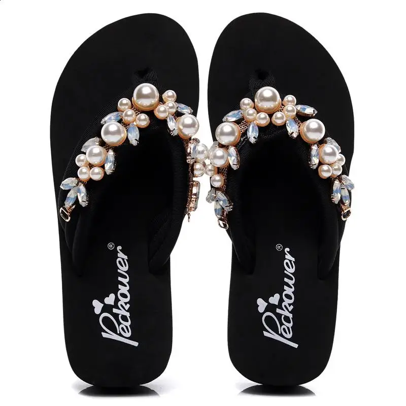 Pantofole donna estate di grandi dimensioni su una piattaforma di perline con zeppa infradito in gomma Med Slides scarpe femminili Hawaiian 2024
