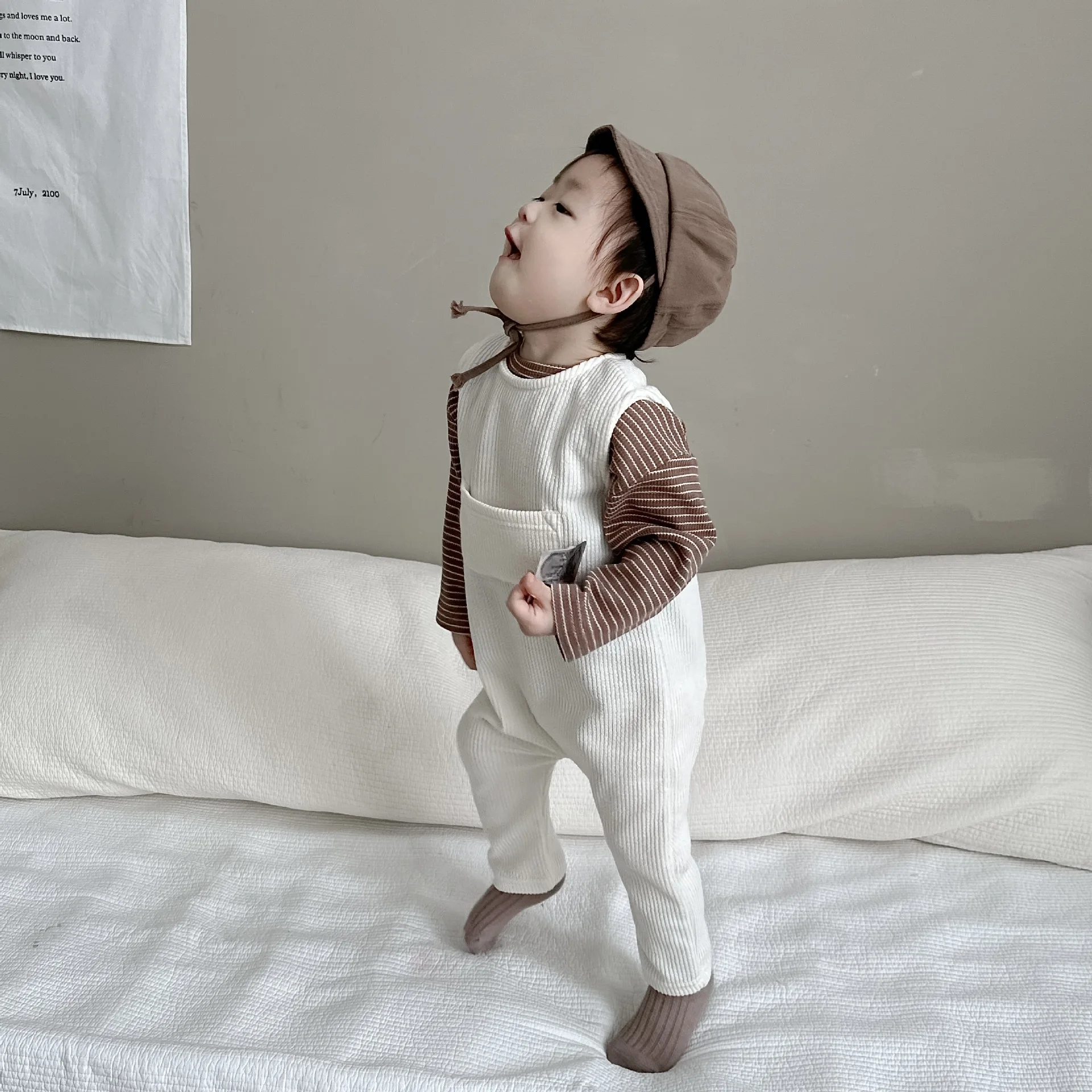 

Babys Sets Children Go Out Spring Korean Childrens Clothing Children Autumn Baby Pocket Pit Strip 2024 Cotton Round Collar